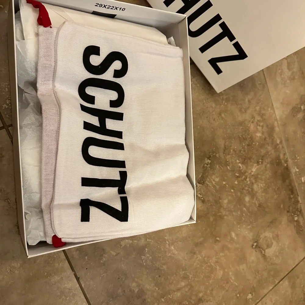 SCHUTZ White Platform Sandal Heels